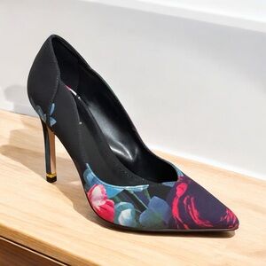 TED BAKER Orlas Floral Satin Court Shoes Pumps Heels Dress Shoes High Heels